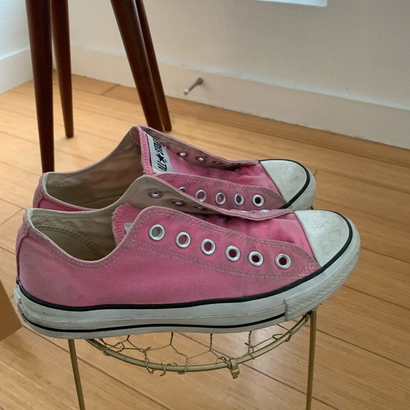 Pink converse - Picture 4 of 6